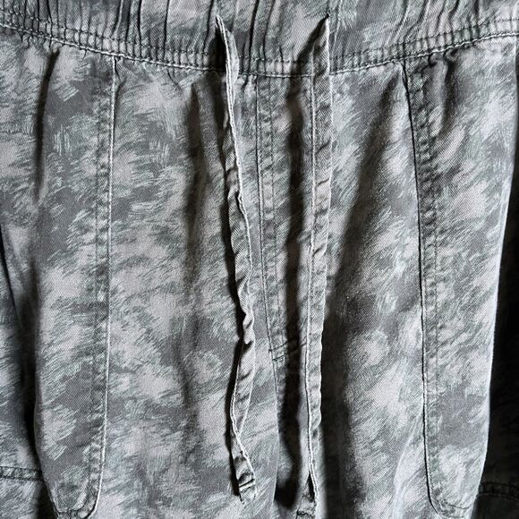 Orvis Women's Tencel Jogger, Green Camo Large Soft Comfy - Picture 2 of 10
